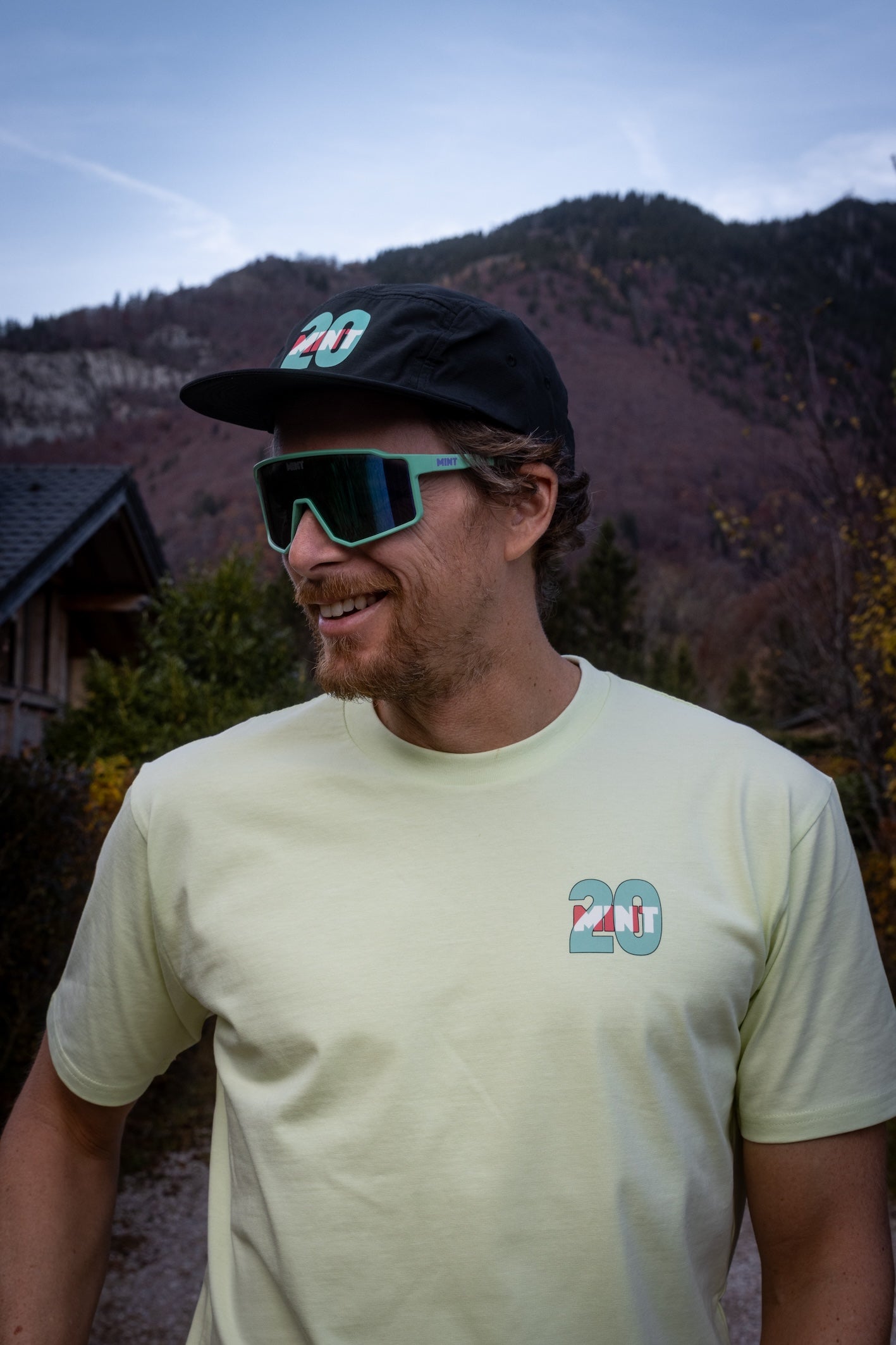 Adults Crotty Snowboarder Tee in yellow