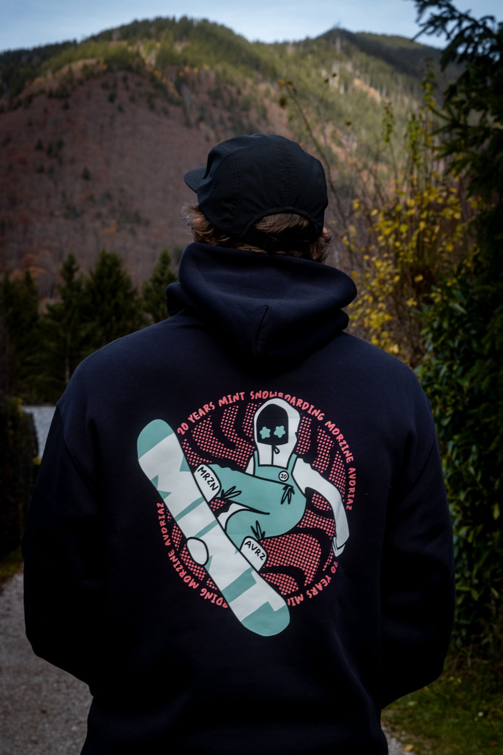 Adults Crotty Snowboarder Hoodie in ink blue