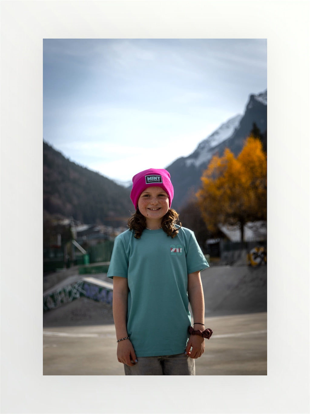 Kids Crotty Snowboarder Tee in teal